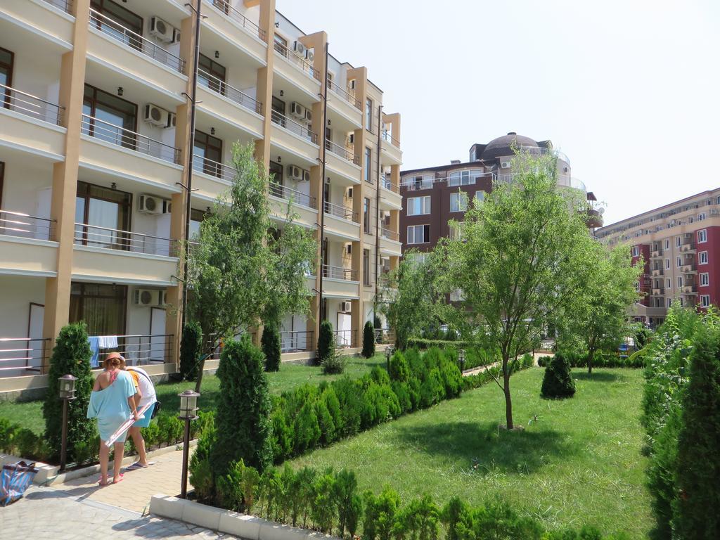 Saint Elena Apartcomplex Slântsjev Brjag Rom bilde